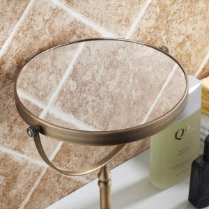 Specchio ingranditore per il trucco dello specchio da bagno 1: 1 e 1: 3 360 Ruota lo specchio cosmetico bifacciale del bagno Specchi da scrivania 728F