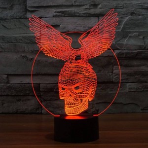 Lampada illusione 3D creativa, 7 colori acrilici che cambiano forma di aquila e teschio Lampada da tavolo a LED a luce notturna a luce notturna con illuminazione a LED